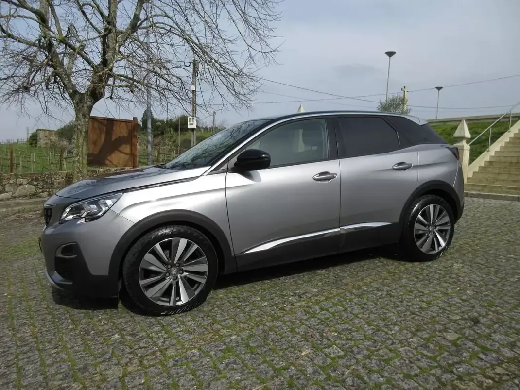 Peugeot 3008 2017 - 17990 EUR, 168000 km - 168000km - foto 3 de 37