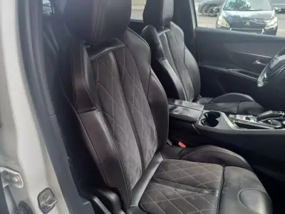 Peugeot 5008 2018 - 21890 EUR, 167073 km - AUTO.MOTO.pt - 167073km - foto 29 de 41