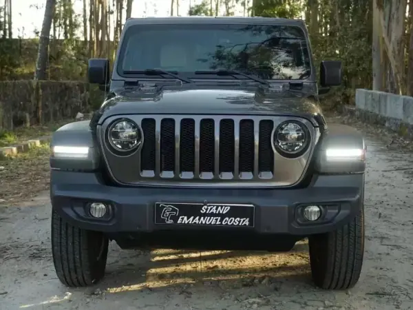 Jeep Wrangler Unlimited 2019 - 62900 EUR, 123841 km - AUTO.MOTO.pt - 123841km - foto 4 de 15