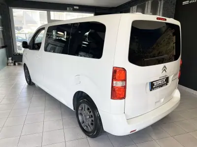 Citroën Spacetourer 2018 - 21800 EUR, 210620 km - AUTO.MOTO.pt - 210620km - foto 4 de 23