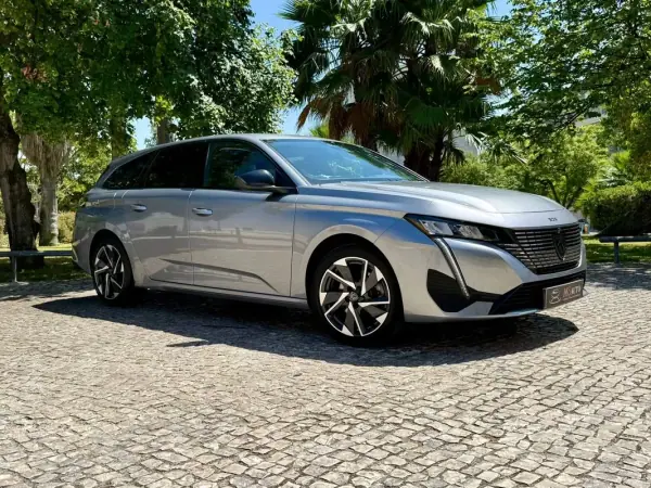 Peugeot 308 SW 2022 - 15890 EUR, 71420 km - AUTO.MOTO.pt - 71420km - foto 7 de 39