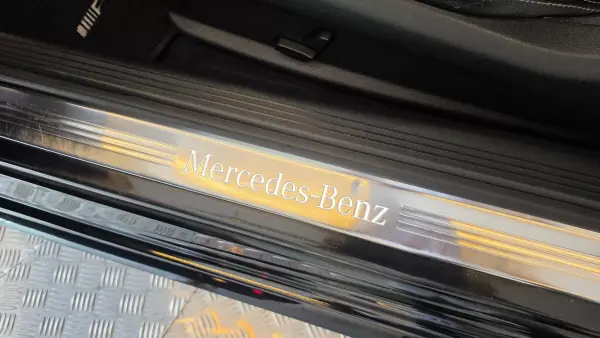 Mercedes-Benz C 220 2017 - 29500 EUR, 196135 km - AUTO.MOTO.pt - 196135km - foto 39 de 59