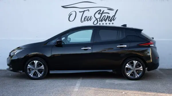 Nissan Leaf 2021 — foto 3 de 39