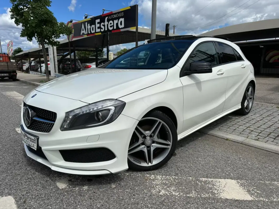 Mercedes-Benz A 180 2015 - 18900 EUR, 111327 km - AUTO.MOTO.pt - 111327km - foto 1 de 29