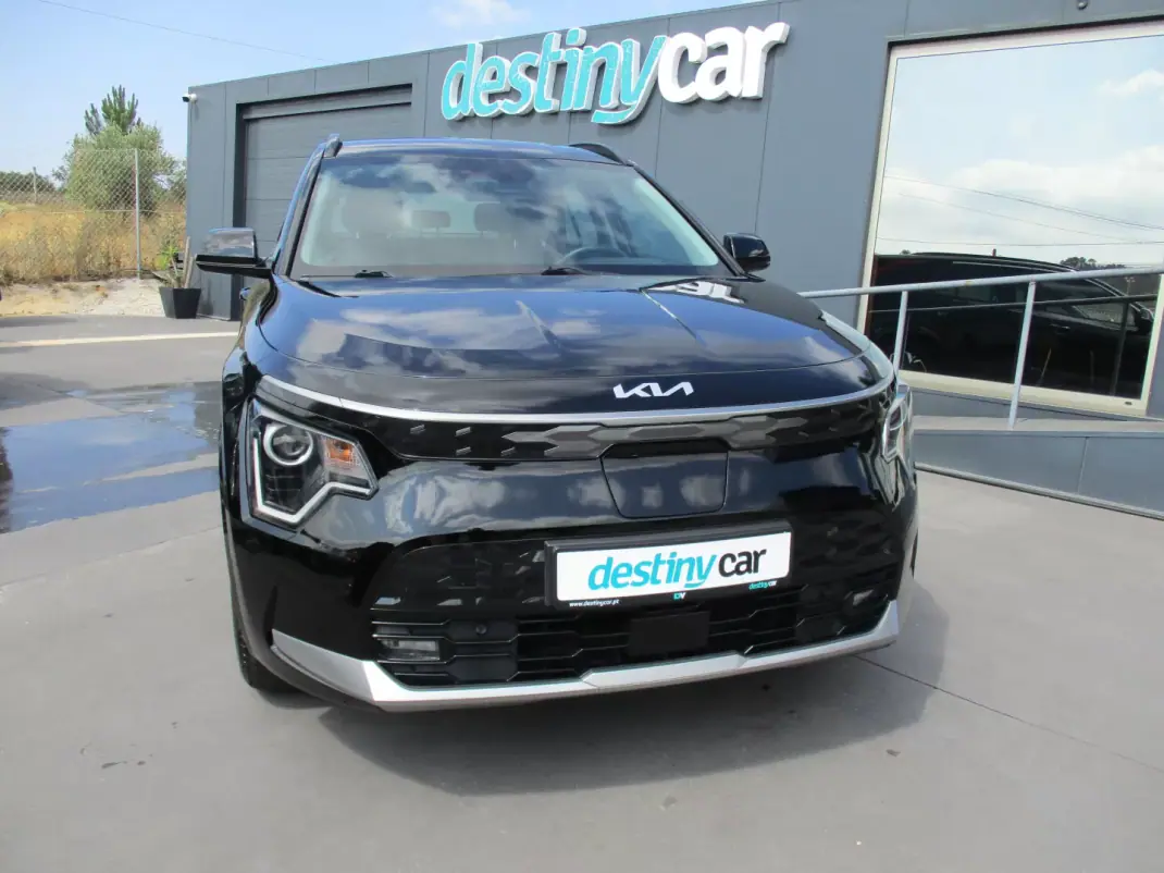 Kia e-Niro 2022 - 25490 EUR, 90460 km - AUTO.MOTO.pt - 90460km - foto 1 de 22