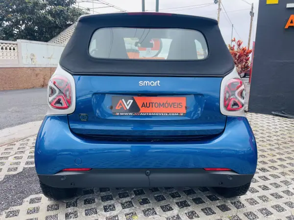 Smart ForTwo Coupé 2020 - 14950 EUR, 29595 km - 29595km - foto 6 de 21