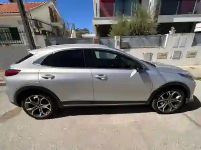 Kia XCeed 2021 - 19500 EUR, 166100 km - 166100km - foto 4 de 14