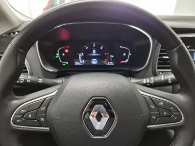 Renault Mégane Sport Tourer 2024 - 23500 EUR, 40782 km - AUTO.MOTO.pt - 40782km - foto 14 de 21