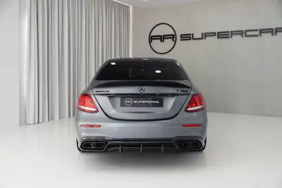 Mercedes-Benz E 63 AMG 2017 - 76950 EUR, 84657 km - AUTO.MOTO.pt - 84657km - foto 17 de 43