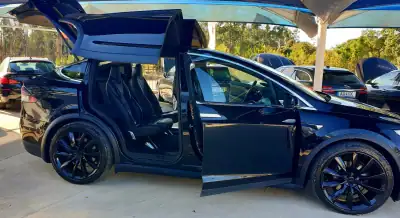 Tesla Model X 2019 - 59990 EUR, 179000 km - AUTO.MOTO.pt - 179000km - foto 16 de 61