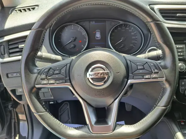 Nissan Qashqai 2019 - 18750 EUR, 92563 km - AUTO.MOTO.pt - 92563km - foto 31 de 50
