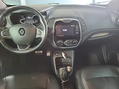 Renault Captur 2017 - 11900 EUR, 118207 km - 118207km - foto 8 de 23