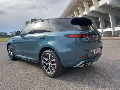 Land Rover Range Rover Sport 2023 - 129990 EUR, 20427 km - AUTO.MOTO.pt - 20427km - foto 3 de 33