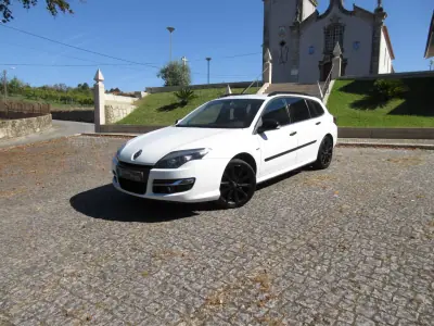 Renault Laguna Break 2011 - 6990 EUR, 290000 km - foto 2 de 47