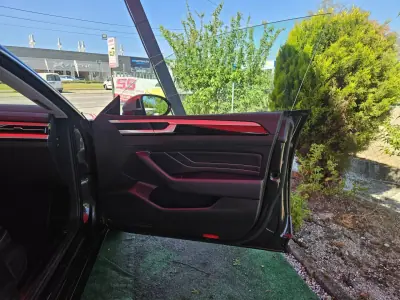 Volkswagen Arteon 2022 - 30500 EUR, 32500 km - AUTO.MOTO.pt - 32500km - foto 50 de 51