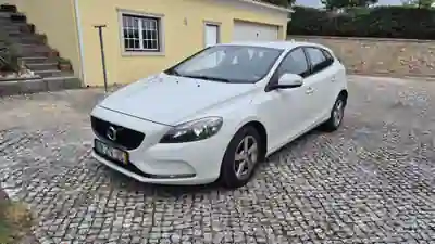 Volvo V40 2016 - 195000km