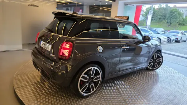 MINI Cooper 2019 - 24900 EUR, 114062 km - AUTO.MOTO.pt - 114062km - foto 23 de 61