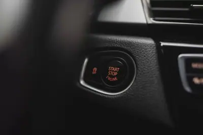 BMW 216 Active Tourer 2015 - 12750 EUR, 196513 km - AUTO.MOTO.pt - 196513km - foto 35 de 43