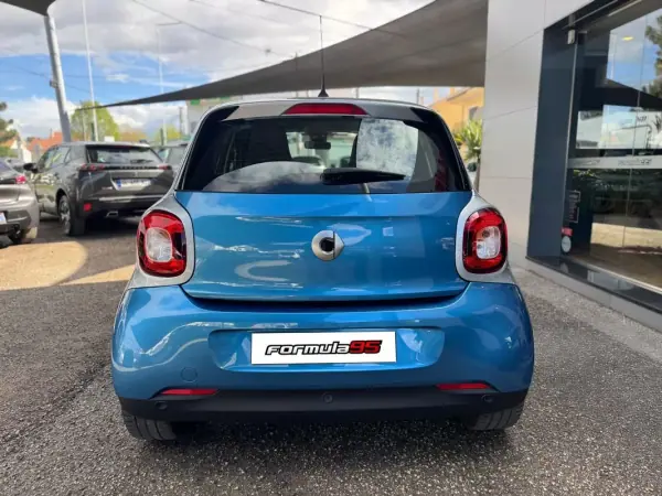 Smart ForFour 2020 - 12400 EUR, 22521 km - AUTO.MOTO.pt - 22521km - foto 9 de 20