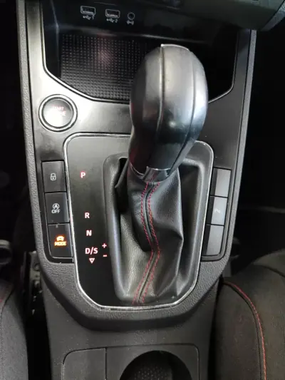 SEAT Ibiza 2020 - 15350 EUR, 34000 km - AUTO.MOTO.pt - 34000km - foto 35 de 38