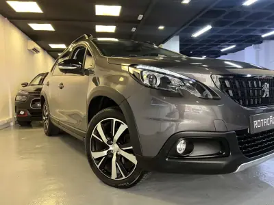 Peugeot 2008 2017 - 10990 EUR, 95000 km - 95000km - foto 38 de 43