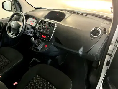 Renault KANGOO EXPRESS 1.5 DCI BUSINESS 3 L S/S 2015 - 7700 EUR, 226000 km - AUTO.MOTO.pt - 226000km - foto 14 de 23