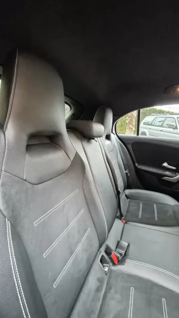 Mercedes-Benz A 250e 2021 - 26990 EUR, 90000 km - AUTO.MOTO.pt - 90000km - foto 20 de 21