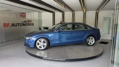 Audi A4 2009 - 9900 EUR, 305847 km - AUTO.MOTO.pt - 305847km - foto 14 de 57