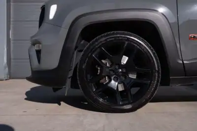 Jeep Renegade 2020 - 27500 EUR, 24000 km - AUTO.MOTO.pt - 24000km - foto 3 de 42