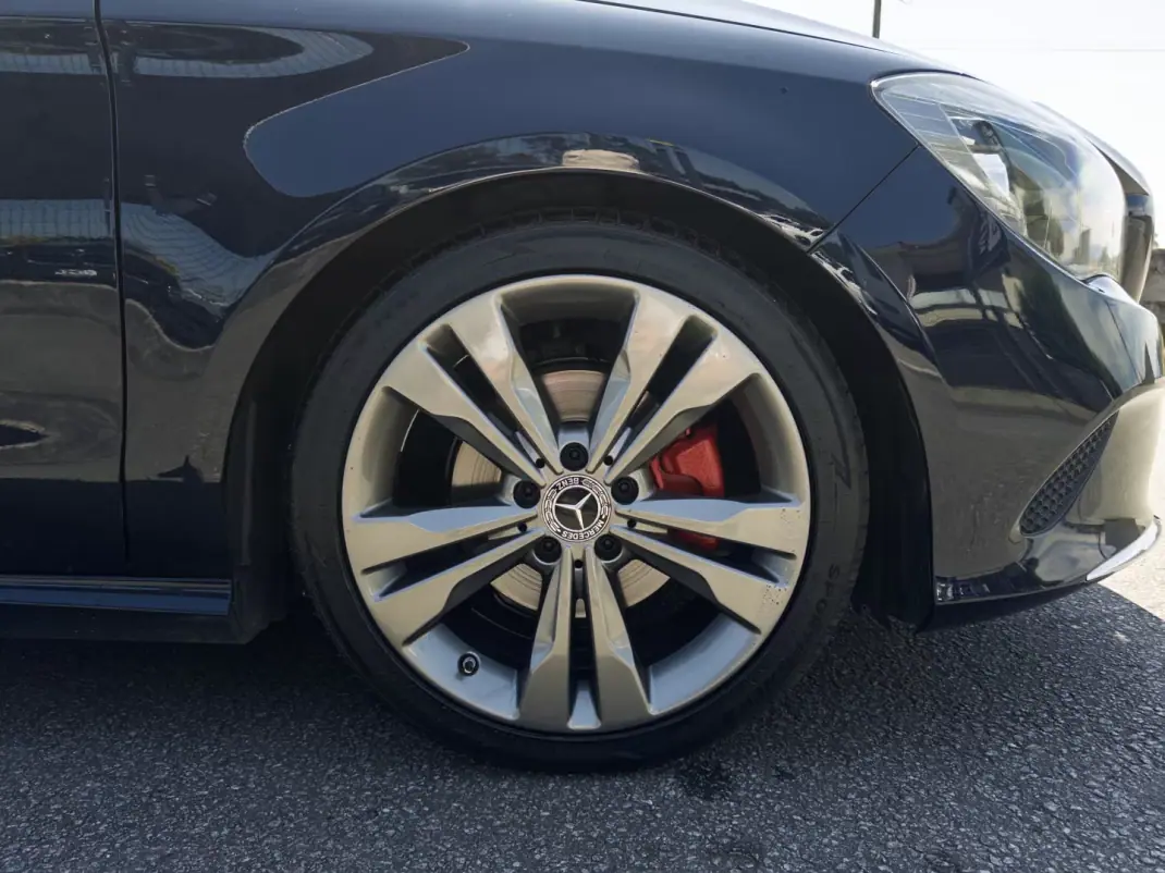 Mercedes-Benz CLA 180 2018 - 17990 EUR, 139000 km - 139000km - foto 12 de 42