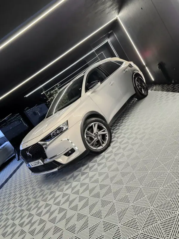 DS DS7 Crossback 2021 - 26750 EUR, 158000 km - AUTO.MOTO.pt - 158000km - foto 3 de 32