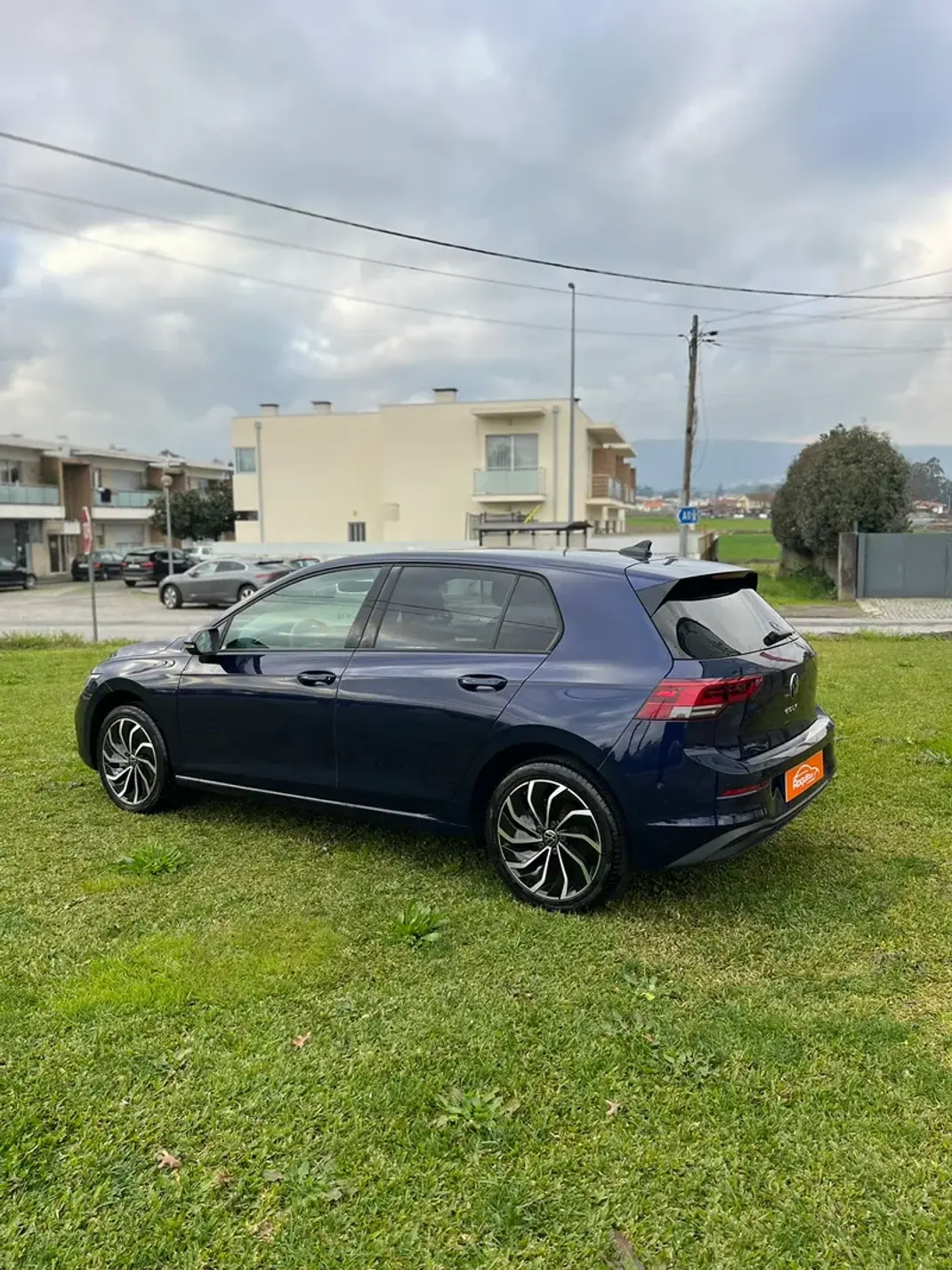 Volkswagen Amarok 2023 - 21900 EUR, 26720 km - AUTO.MOTO.pt - 26720km - foto 5 de 9
