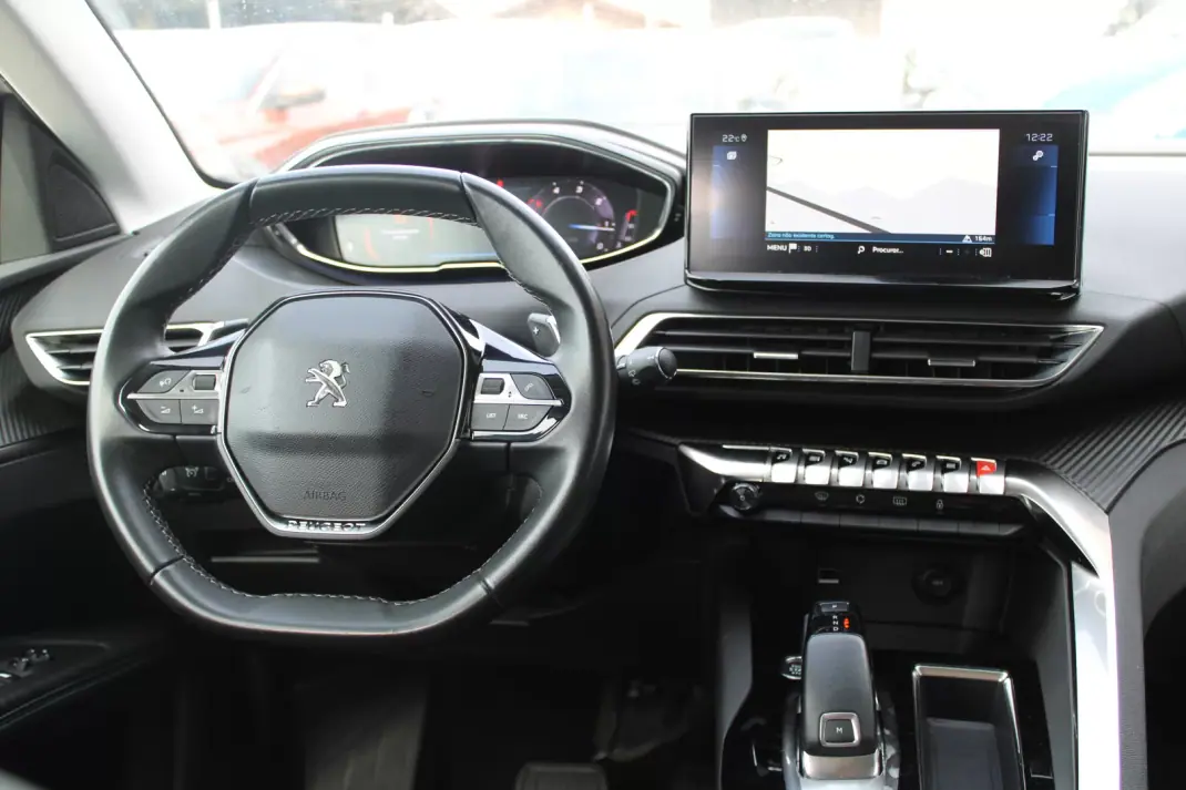 Peugeot 3008 2021 - 22490 EUR, 126000 km - AUTO.MOTO.pt - 126000km - foto 16 de 27