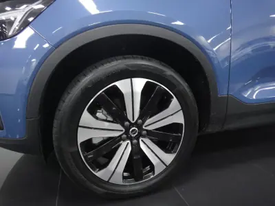 Volvo XC 40 2022 - 26990 EUR, 111000 km - AUTO.MOTO.pt - 111000km - foto 5 de 38