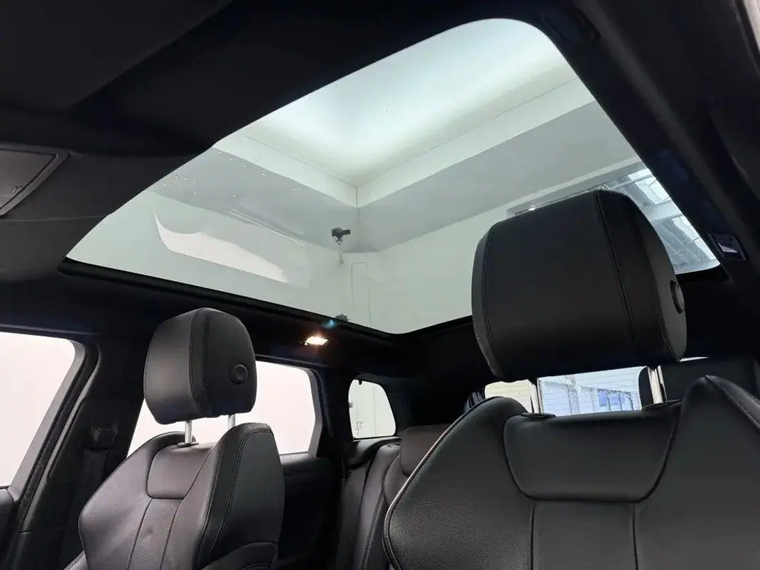 Land Rover Range Rover Evoque 2017 - 22900 EUR, 73200 km - 73200km - foto 8 de 14