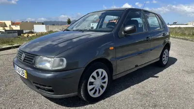 Volkswagen Polo 1999 - 1450 EUR, 208000 km - AUTO.MOTO.pt - 208000km - foto 2 de 12