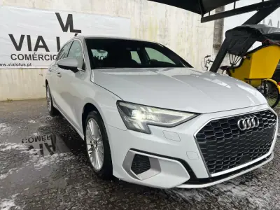 Audi A3 Sportback 2021 - 26750 EUR, 157200 km - AUTO.MOTO.pt - 157200km - foto 2 de 16