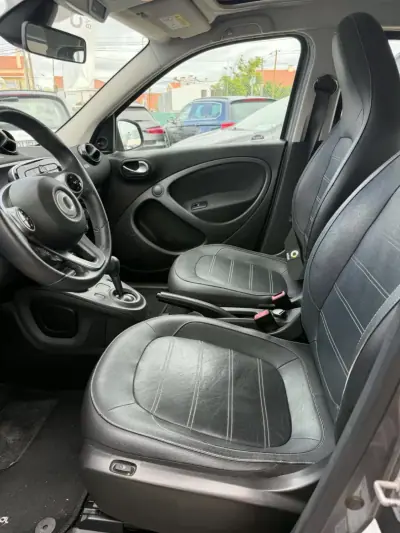 Smart ForFour 2017 - 12480 EUR, 85000 km - 85000km - foto 2 de 6