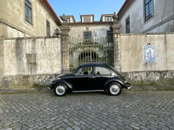 Volkswagen Carocha Cabrio 1972 - 8900 EUR, 84000 km - AUTO.MOTO.pt - 84000km - foto 26 de 29