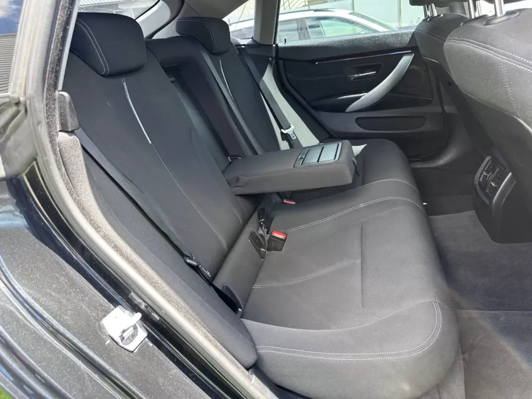 BMW 418 Gran Coupé 2014 - 17500 EUR, 220000 km - AUTO.MOTO.pt - 220000km - foto 43 de 63
