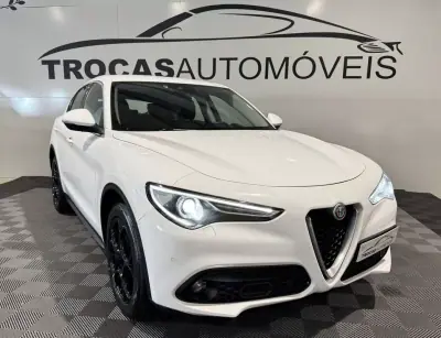 Alfa Romeo Stelvio 2017 - 22900 EUR, 215900 km - AUTO.MOTO.pt - 215900km - foto 60 de 60