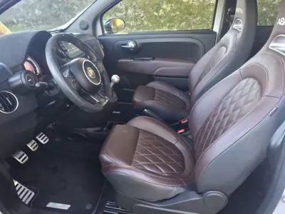 Abarth 695 2023 - 29990 EUR, 6300 km - AUTO.MOTO.pt - 6300km - foto 16 de 46