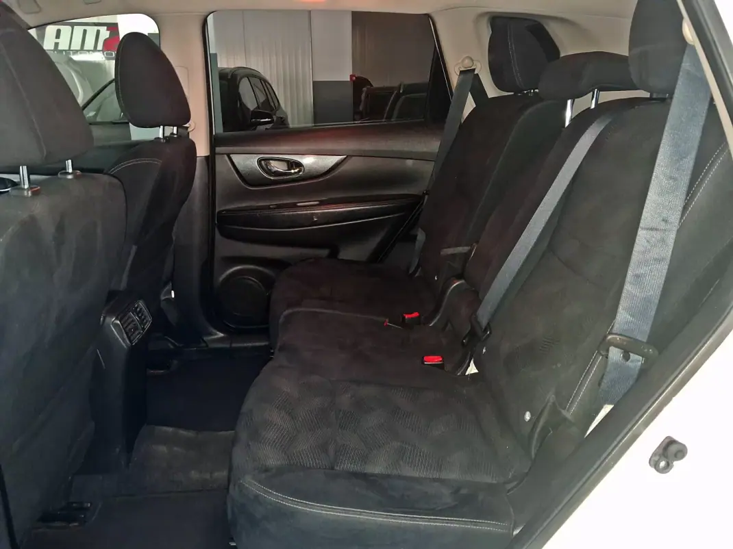 Nissan X-Trail 2016 - 15000 EUR, 150000 km - AUTO.MOTO.pt - 150000km - foto 14 de 28