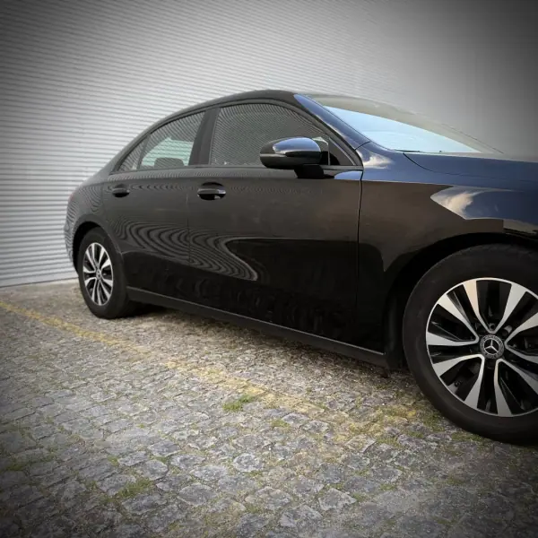 Mercedes-Benz A 180 Limousine 2020 - 21500 EUR, 145000 km - AUTO.MOTO.pt - 145000km - foto 10 de 28