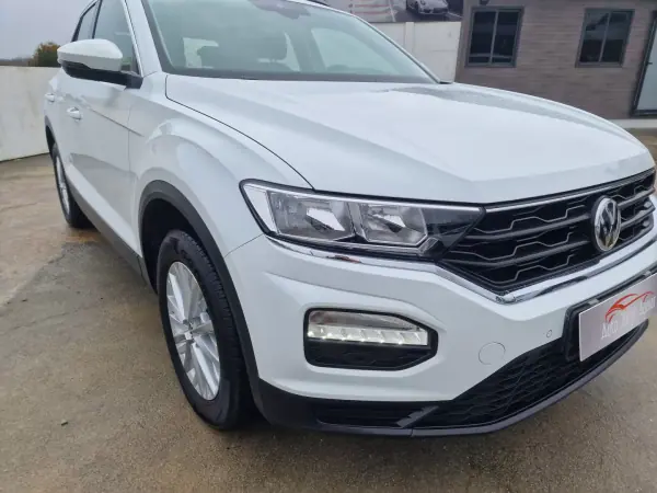 Volkswagen T-Roc 2019 - 19999 EUR, 115000 km - AUTO.MOTO.pt - 115000km - foto 2 de 31