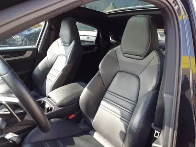 Porsche Cayenne Coupé 2024 - 94990 EUR, 98750 km - 98750km - foto 4 de 9