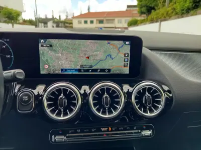 Mercedes-Benz EQA 2021 - 29990 EUR, 32800 km - AUTO.MOTO.pt - 32800km - foto 20 de 25