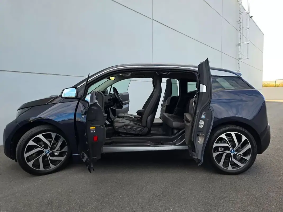 BMW i3 2019 - 12500 EUR, 216000 km - 216000km - foto 28 de 35