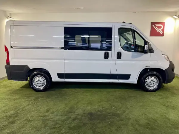 Opel Movano 2023 - 29500 EUR, 84000 km - 84000km - foto 9 de 30