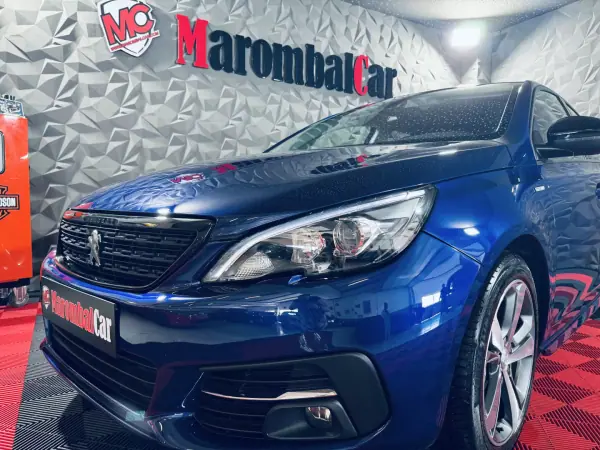 Peugeot 308 2019 - 14990 EUR, 62170 km - AUTO.MOTO.pt - 62170km - foto 9 de 36